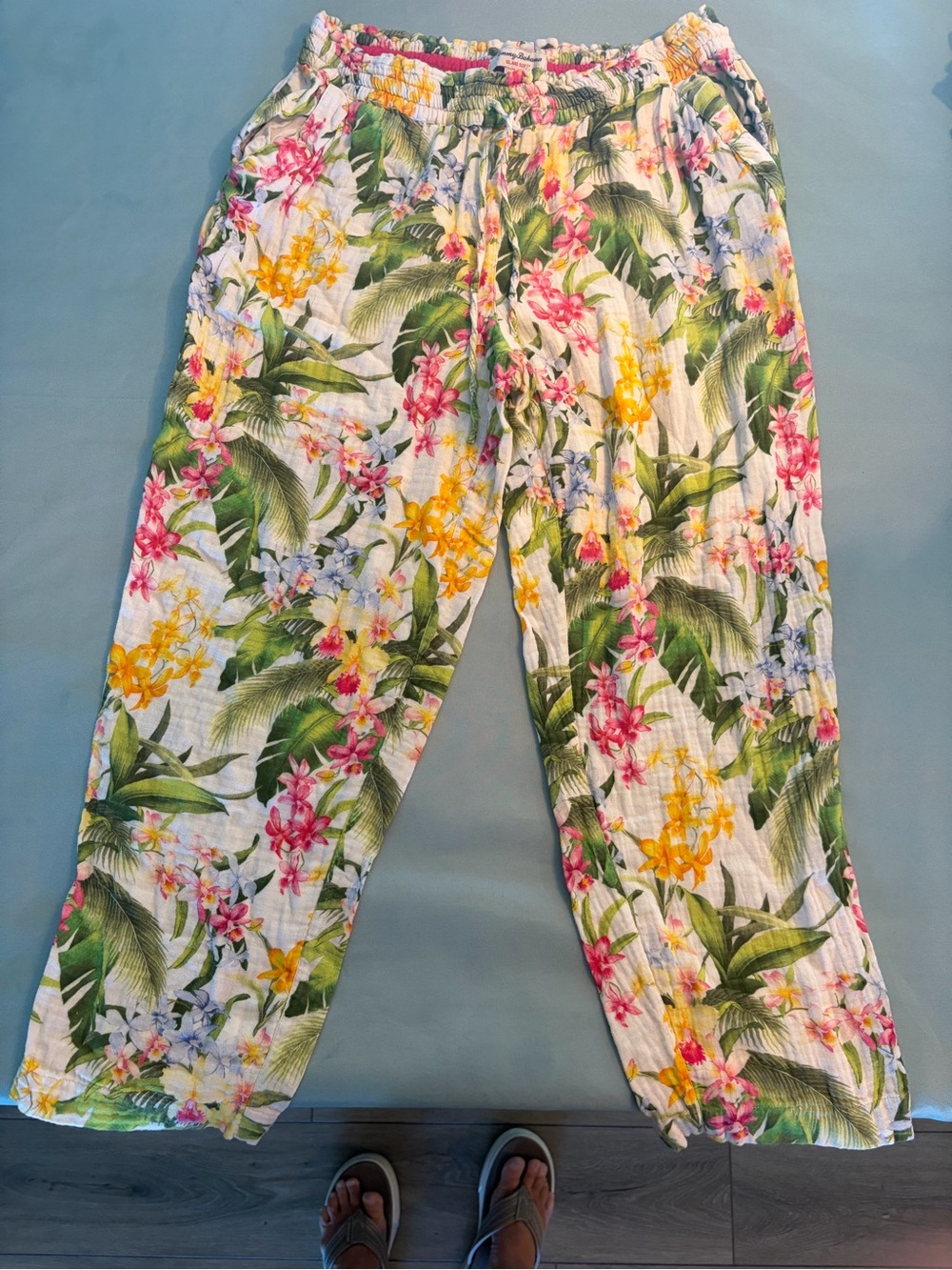Tommy Bahama Floral Linen-Blend Pants - White with Pink & Yellow Flowers size M